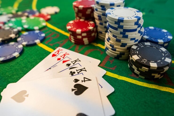 nagamen Weekly Cashback promotion showing loss recovery from live blackjack and card games